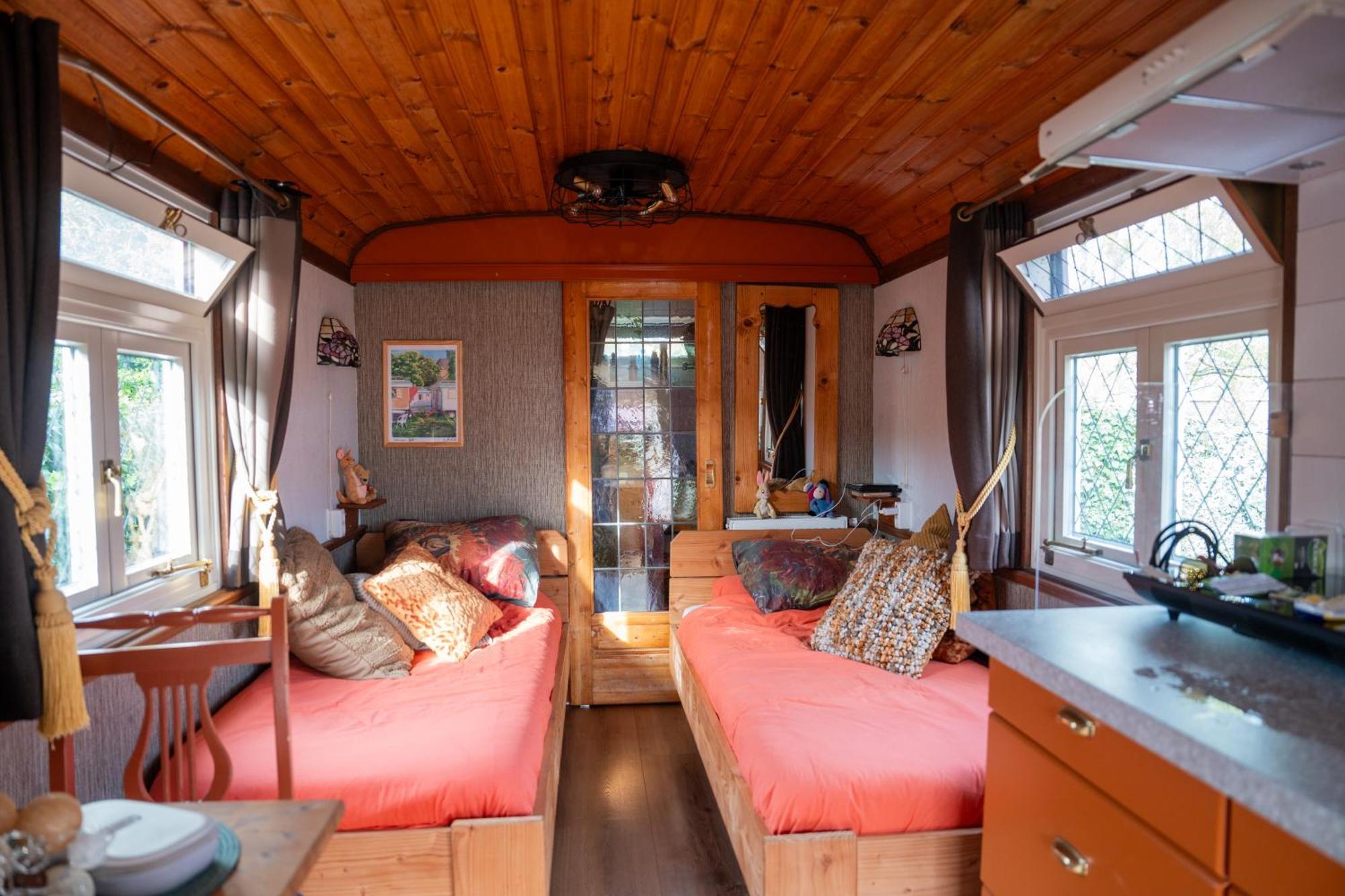 De Wagen Hotell Egmond-Binnen Eksteriør bilde